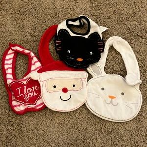Holiday character bibs set 4